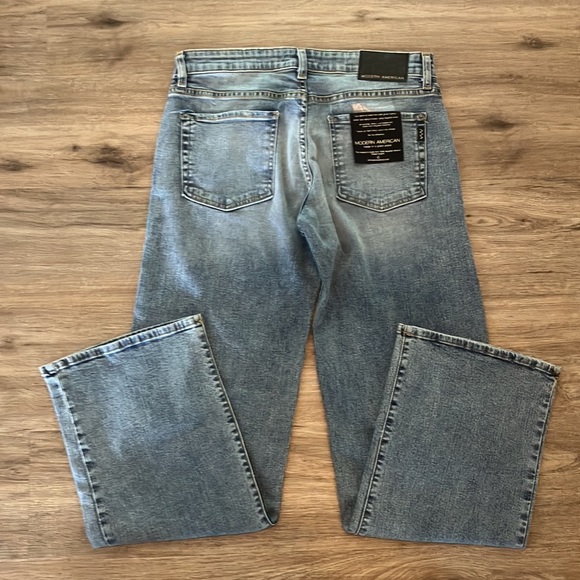 MODERN AMERICAN Women’s Venice Low Rise Wide Leg Distressesd Jeans. Size 30. - Picture 2 of 13